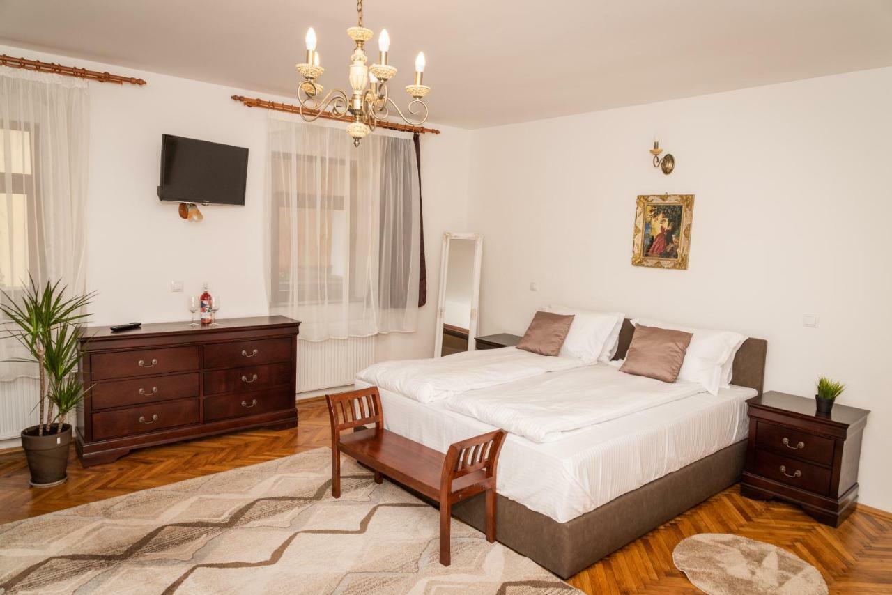 Musik Apartments Old Town Sibiu Bagian luar foto